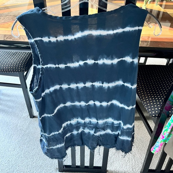 Tye dyed tank top with pleated back - Picture 2 of 3